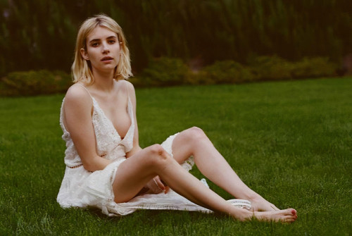 Emma-Roberts-7pfwl31a632af93f48c6fa5.md.jpg