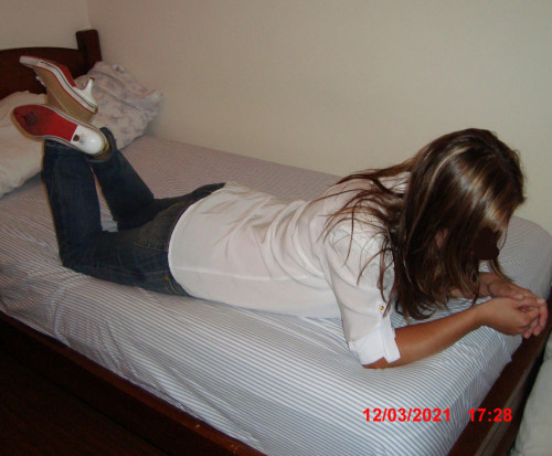 1000008833b5e27bb73494bc2d.md.jpg